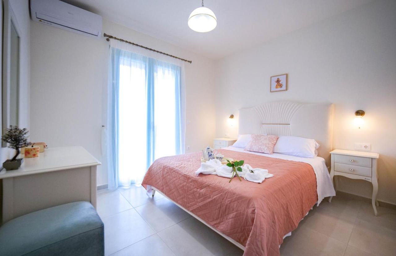 Meliades Villas Apolpaina Dış mekan fotoğraf