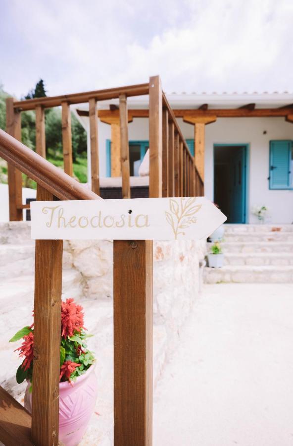 Meliades Villas Apolpaina Dış mekan fotoğraf