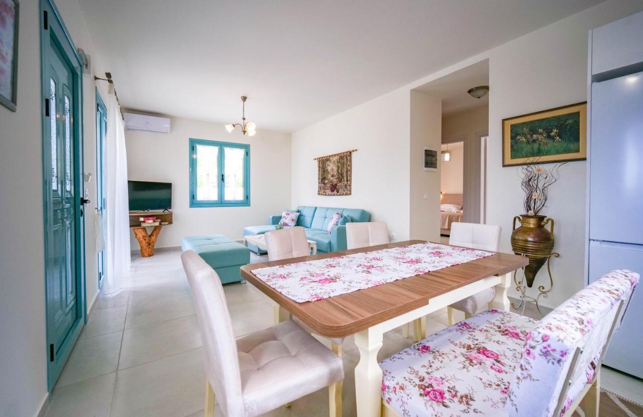 Meliades Villas Apolpaina Dış mekan fotoğraf